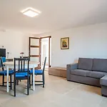 Ziella Portopalo Di Capo Passero